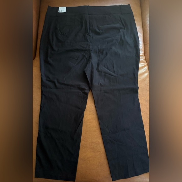 Lane Bryant Tighter Tummy High-Rise Straight 4-Season Pant Black NWT Sz 28 - Picture 6 of 9